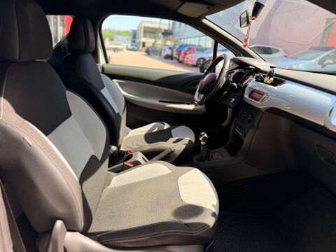 DS3 1.4 HDI 70CH CHIC - ORDINATEUR DE BORD - VITRES ELECTRIQUES 2011 occasion 76150 Saint-Jean-du-Cardonnay