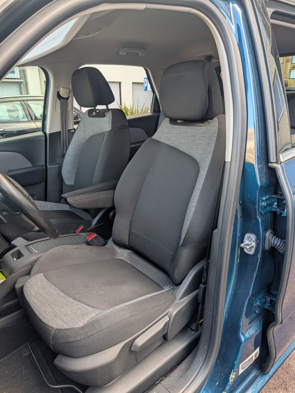 C4 Spacetourer 1.2 130 SHINE EAT6 BVA - CARPLAY CAM360 - GARANTIE 6 A 60 MO 2020 occasion 57600 Forbach