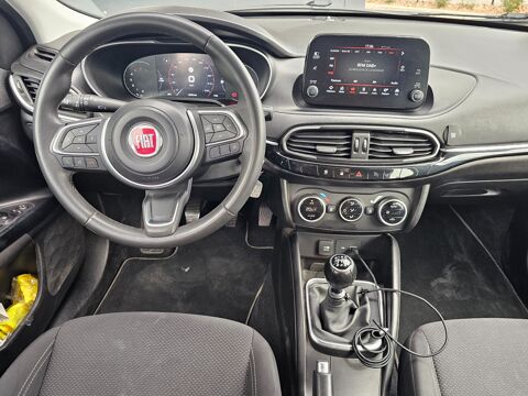 Tipo SW 1.6 MJT 130CH-LIFE BUSINESS-CARPLAY-DISTRIBUTION FAITE 2021 occasion 26000 Valence