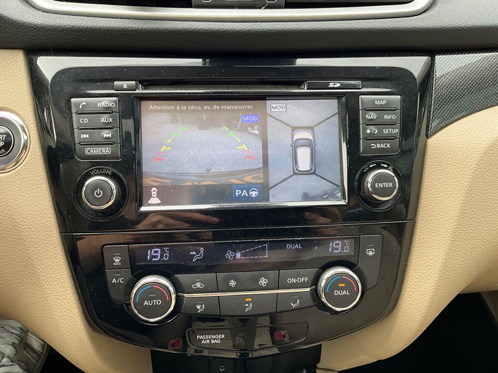 X-Trail 1.6 DCI 130CV TEKNA 2WD X-TRONIC BVA ATTELAGE / HAYON ELECTR 2016 occasion 17000 La Rochelle