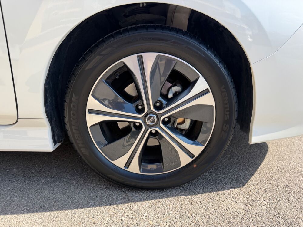 Leaf 150CH 40KWH N-CONNECTA - SUIVI COMPLET NISSAN 2019 occasion 13700 Marignane