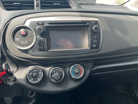 Yaris 1.4L D4D 90ch + CAMERA DE RECUL / GPS / CLIM 2012 occasion 38420 Le Versoud