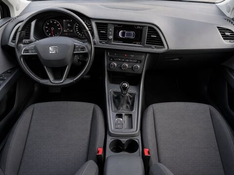 Leon ST 1.2 TSI 110ch CONNECT - DISTRIBUTION OK - CARPLAY - CAMER 2017 occasion 26000 Valence