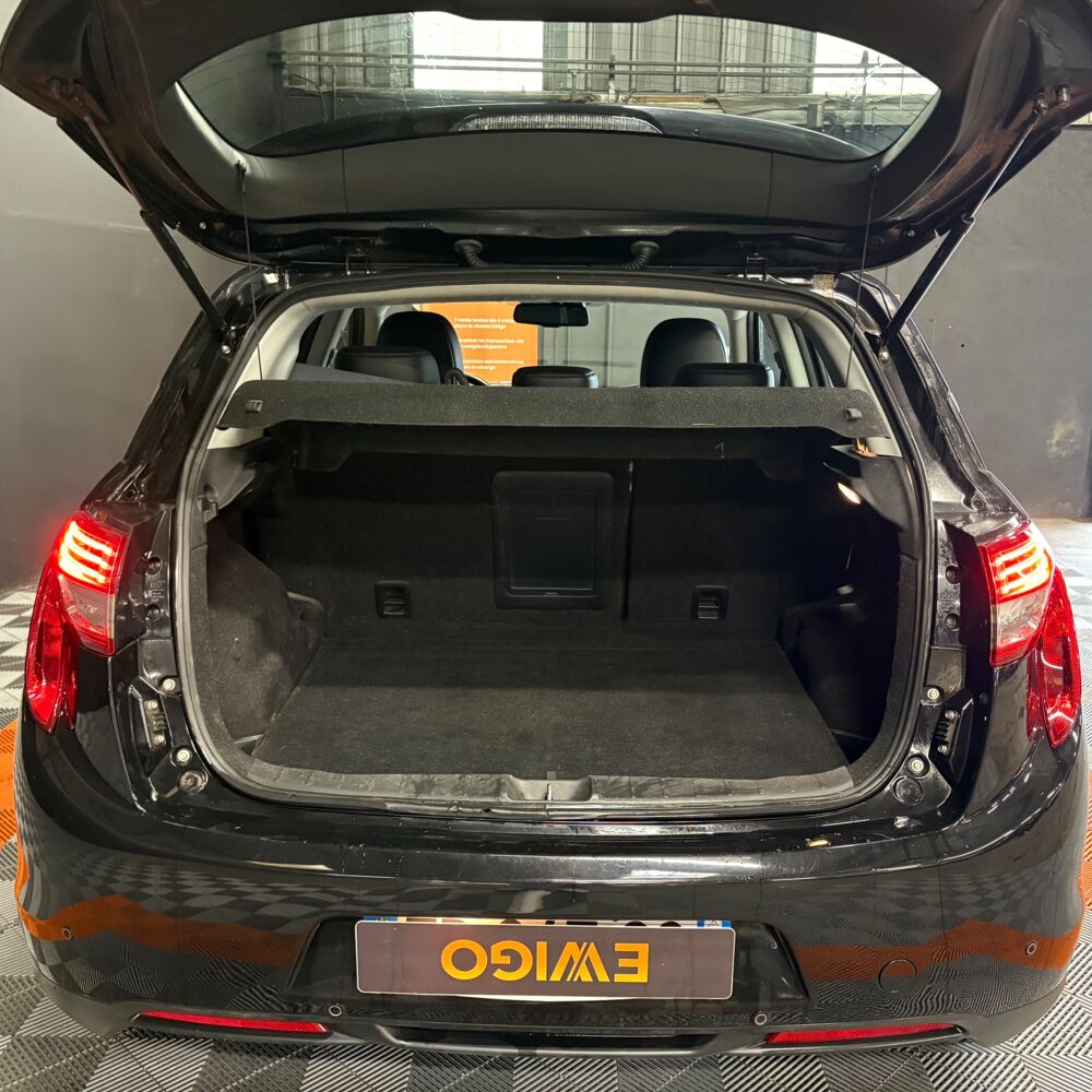 C4 Aircross 1.6 HDI 115cv CONFORT 4X4 START-STOP CAMERA RECUL FULL ENTRE 2015 occasion 26100 Romans-sur-Is&egrave;re