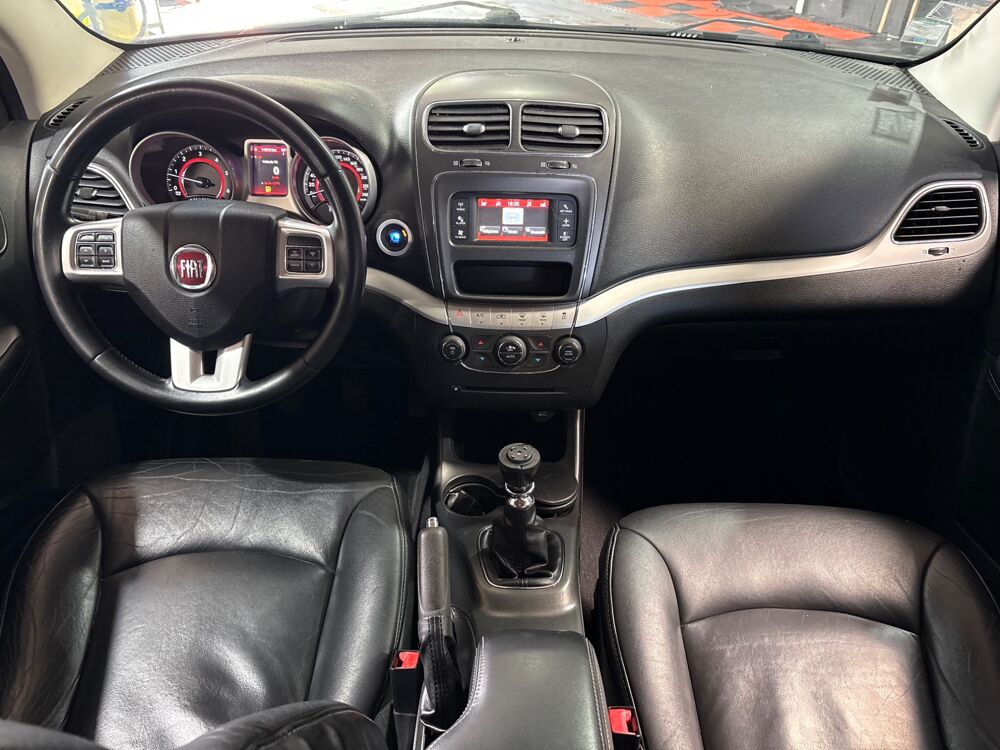 Freemont 2.0 MJT 136 CH / COURROIE OK / RADARS ARR / REGULATEUR / 7 P 2012 occasion 29000 Quimper