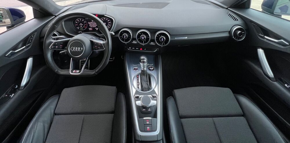 TT III (2) COUPE 40 TFSI 197 S LINE S TRONIC 7 + CARPLAY 2022 occasion 54000 Nancy