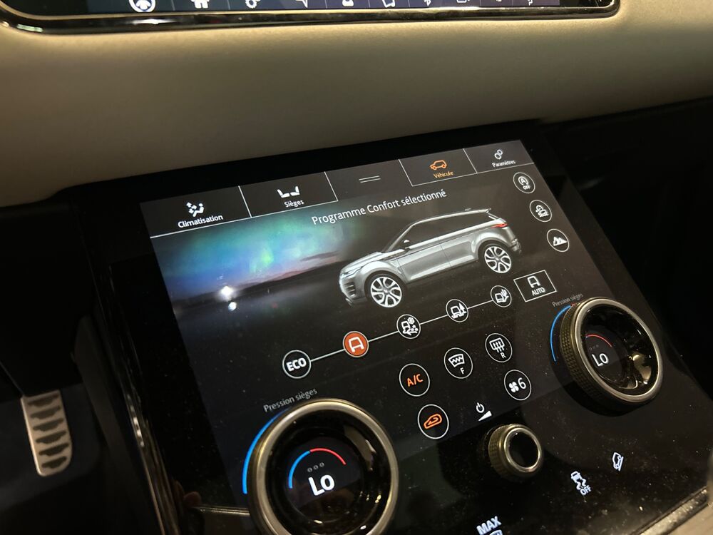 Range Rover Evoque 2.0 P250 250ch HYBRID MHEV R-DYNAMIC SE 4WD BVA/ MERIDIAN/ T 2019 occasion 78125 Gazeran