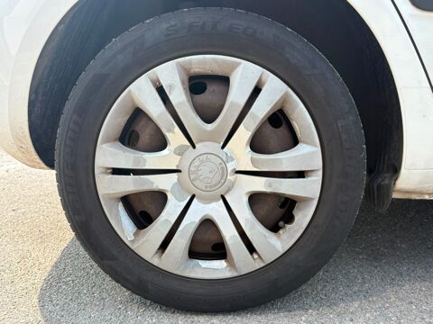 Fabia 1.2 TSI 85 CH AMBITION II / TOIT OUVRANT / SUIVI SKODA + ATT 2012 occasion 40000 Mont-de-Marsan