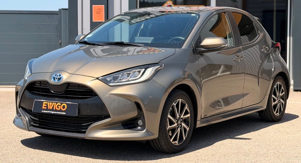 Yaris 1.5 114ch HYBRID FULL-HYBRID 0.8KWH DESIGN BVA 2023 occasion 25300 Pontarlier