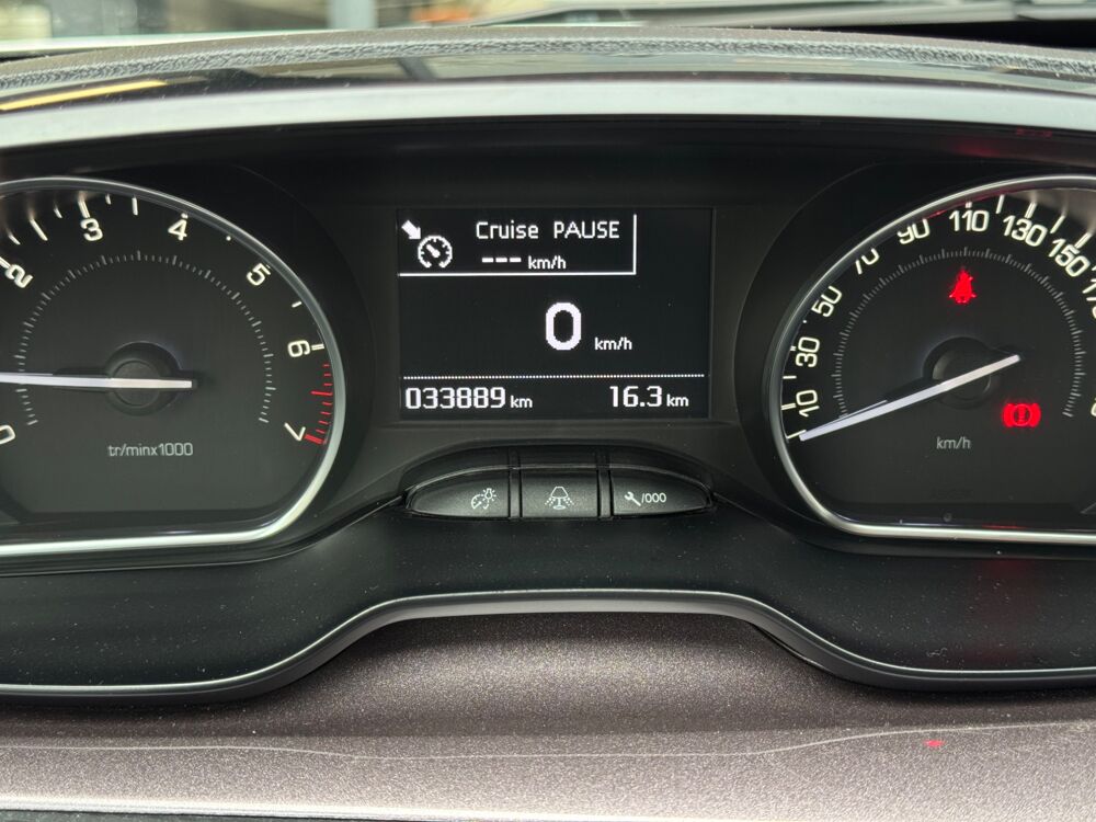 2008 GENERATION-I 1.2 VTI 82CH STYLE - 1ER MAIN - ENTRETIEN COMPL 2015 occasion 57600 Forbach