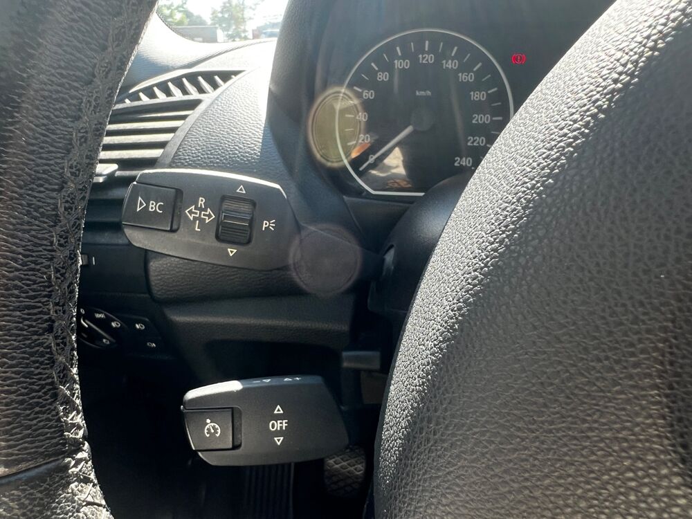 S&eacute;rie 1 2.0 118 D 143 CH CONNECT DRIVE 2011 occasion 47000 Agen