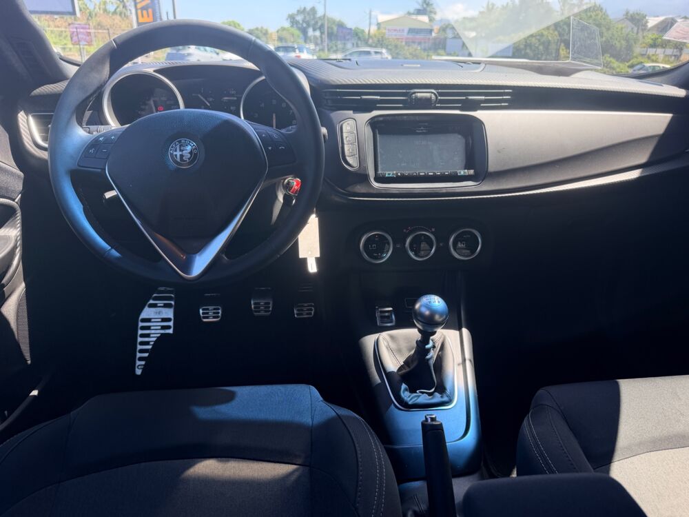 Giulietta 1.4 T 120 CH SPORT EDITION + CAMERA DE RECUL 2018 occasion 97410 Saint-Pierre