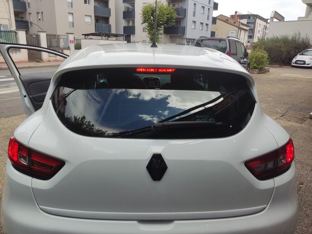Clio 1.6 200 RS EDC BVA 2015 occasion 69150 D&eacute;cines-Charpieu