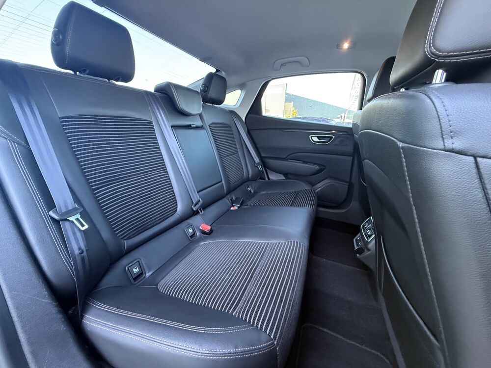 Talisman 1.6 DCI 130Ch ENERGY INTENS - CLIMATISATION - GPS - RADAR DE 2016 occasion 27000 &Eacute;vreux