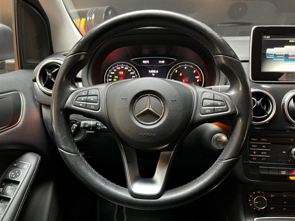 Classe B 1.5 180 CDI 110 INTUITION 7G-DCT BVA / CAM&Eacute;RA DE RECUL / GPS 2017 occasion 33320 Eysines