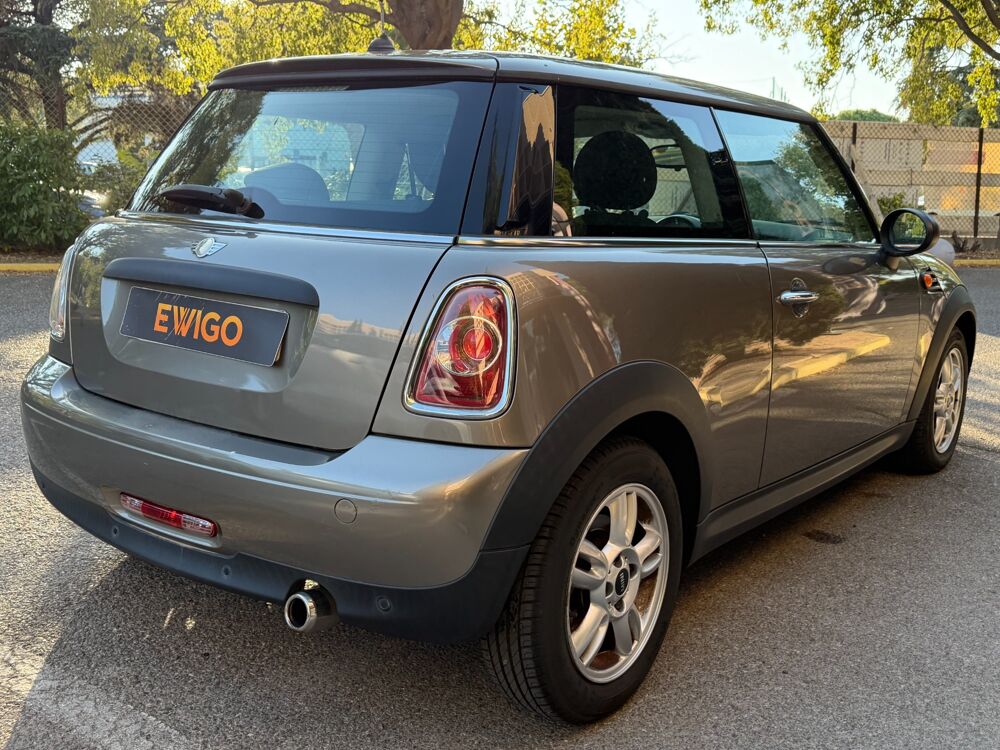 Cooper 1.6 D 90 Ch MINI ONE * CLIMATISATION AUTOMATIQUE 2011 occasion 13009 Marseille