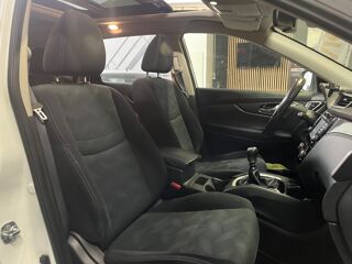 X-Trail 1.6 DCI 130ch N-CONNECTA 2WD/ 1ERE MAIN/ TOIT OUVRANT 2017 occasion 78125 Gazeran
