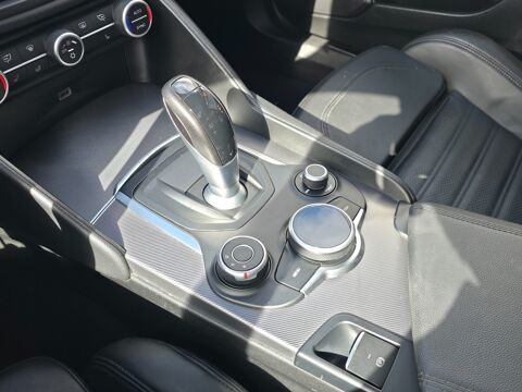 Giulia 2.2 JTDM 210ch VELOCE Q4 BVA8 2017 occasion 17100 Saintes