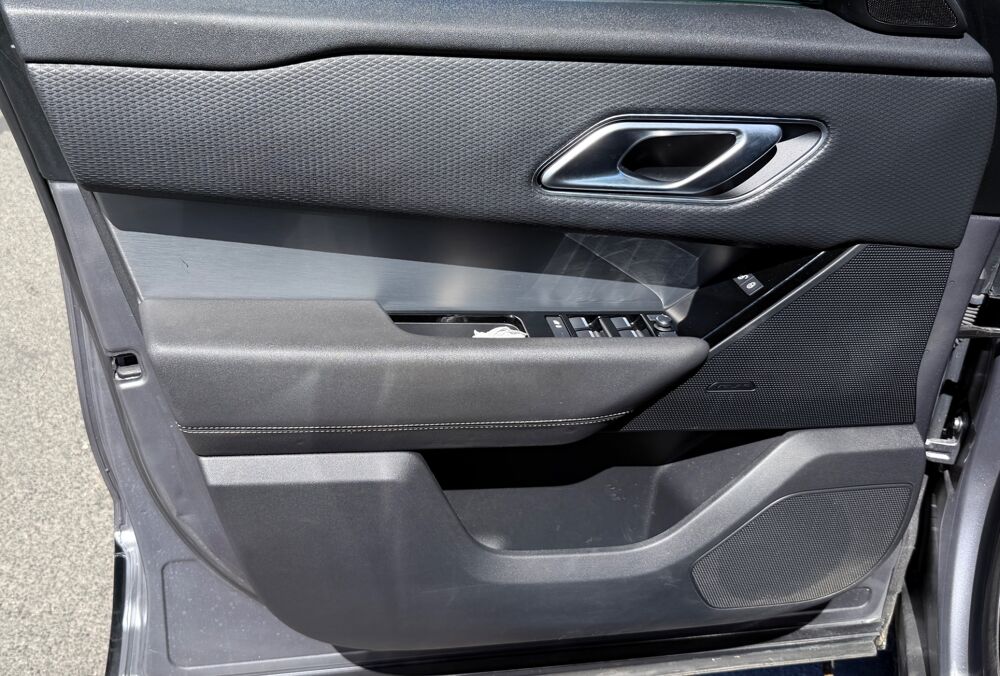 Range rover velar R-DINAMIC 2.0 D180 4wd BVA 2019 occasion 33100 Bordeaux