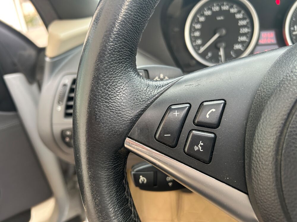 S&eacute;rie 6 CABRIOLET 645CI 4.4L 333ch - Boite Manuelle - Carplay - si&egrave;g 2005 occasion 69420 Ampuis