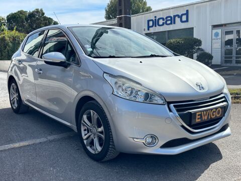208 1.2 VTI 80 CH ALLURE / COURROIE OK / RADAR DE RECUL / CLIMAT 2014 occasion 40000 Mont-de-Marsan