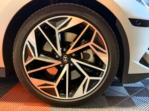 Ioniq 6 ELECTRIC 325 Ch FULL OPTION / RETRO CAMERA / TOIT OUVRANT / 2023 occasion 24750 Tr&eacute;lissac