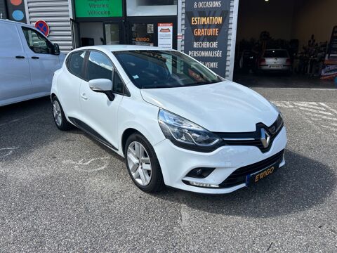 Clio 1.5 DCI 90 CH BUSINESS / DISTRI FAITE 2017 occasion 47000 Agen