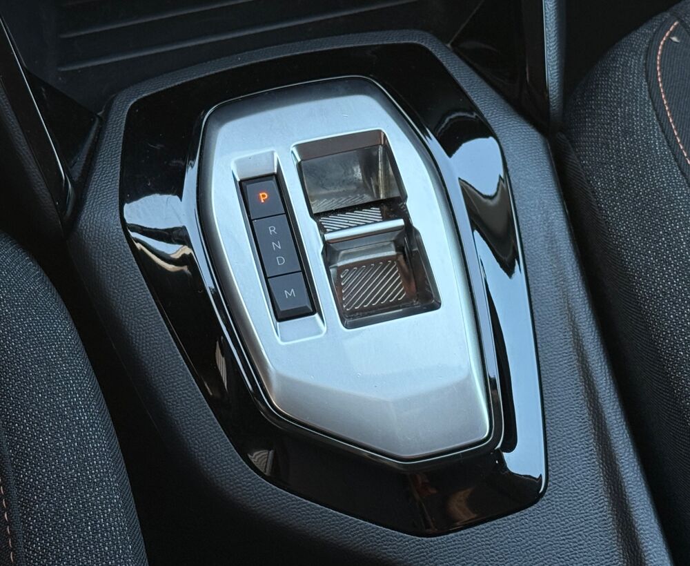 208 II (2) 1.2 HYBRID 110 STYLE E-DCS6 + RADARS AR + CARPLAY + 1 2025 occasion 54000 Nancy