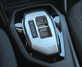 208 II (2) 1.2 HYBRID 110 STYLE E-DCS6 + RADARS AR + CARPLAY + 1 2025 occasion 54000 Nancy