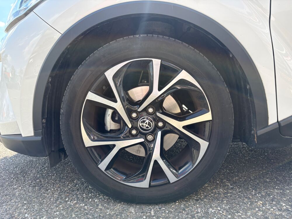 C-HR 1.8 140H 100 CH HYBRID FULL-HYBRID 0.85KWH DYNAMIC 4X2 BVA 2022 occasion 47000 Agen
