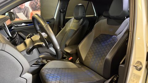 T-ROC 2.0 TSl 300 R 4MOTION BVA // LIGNE AKRAPOVIC // TOIT OUVRANT 2022 occasion 44300 Nantes