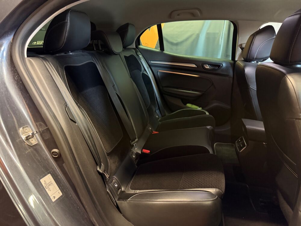 M&eacute;gane IV 1.6 DCI 130 CH INTENS / GPS - CAM DE RECUL 2016 occasion 24750 Tr&eacute;lissac