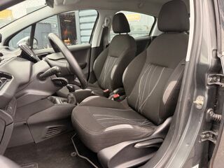 208 1.4 HDI 70ch - CarPlay - Clim 2013 occasion 44220 Cou&euml;ron