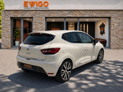 Clio 0.9 TCE 90ch ENERGY INITIALE PARIS - ENTRETIEN A JOUR - CUIR 2015 occasion 83120 Sainte-Maxime