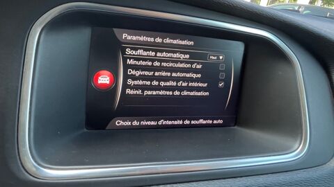 V40 II (2) 1.5 T2 122 MOMENTUM GEARTRONIC 6 + CARPLAY + TOIT PAN 2018 occasion 54000 Nancy