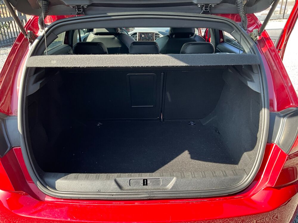 308 II 1.6 THP 272CV GTI BY-PEUGEOT-SPORT / SANS FAP / CHAINE + 2017 occasion 17000 La Rochelle