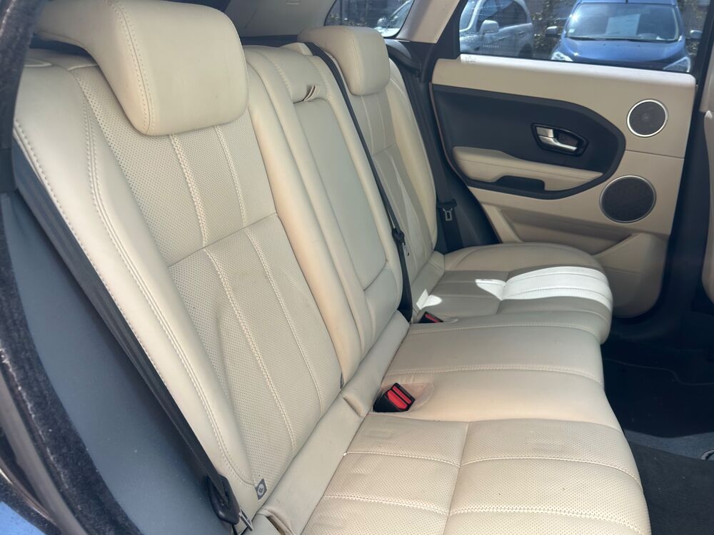 Range Rover Evoque 2.0L SI4 240ch DYNAMIC 4WD - TOIT PANORAMIQUE + CAMERA AR + 2015 occasion 38420 Le Versoud