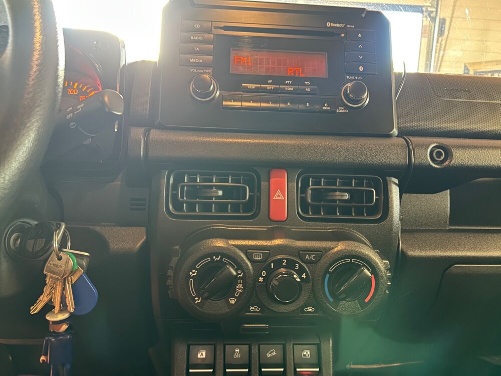 Jimny 1.5 100 PRO MATA ALLGRIP 4WD 2022 occasion 83600 Fr&eacute;jus
