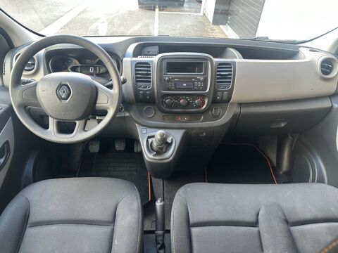 Trafic COMBI 1.6 DCI 125ch L1 LIFE 9 PLACES 2016 occasion 38420 Le Versoud