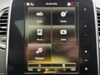 Sc&eacute;nic 1.3 TCE 140 BLACK EDITION - SI&Egrave;GES MASSANTS - CAM&Eacute;RA DE RECU 2018 occasion 27000 &Eacute;vreux
