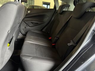 Fiesta 1.5 TDCI 75 Ch -TREND - DISTRIBUTION OK 2013 occasion 79000 Niort