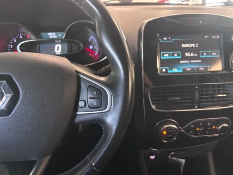 Clio ESTATE 1.5 DCI 110 Ch - LIMITED - ENTRETIEN CONSTRUCTEUR - D 2017 occasion 79000 Niort