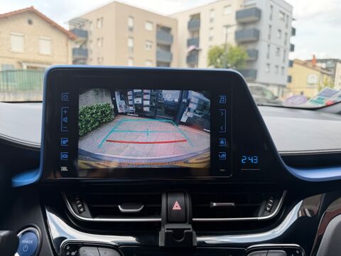 C-HR 1.8 HSD 122H 100 FULL-HYBRID Collection 4X2 E-CVT BVA 2019 occasion 69150 D&eacute;cines-Charpieu