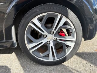 208 GTI 1.6 THP 200 CH / SUIVI PEUGEOT 2015 occasion 40000 Mont-de-Marsan