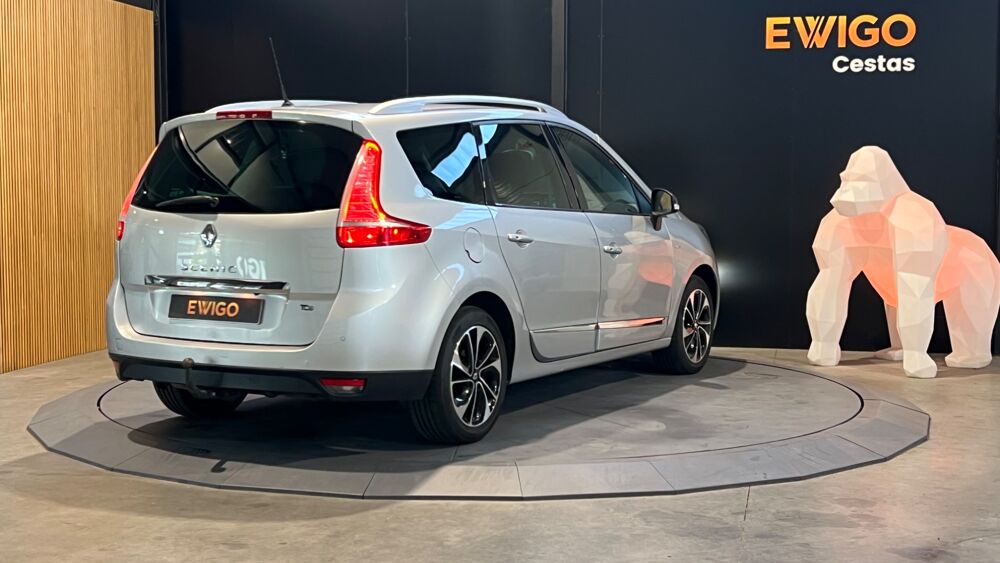 Grand scenic IV 1.2 TCE 130ch ENERGY BOSE 7 PLACES - REGULATEUR DE VITESSE  2016 occasion 33610 Cestas