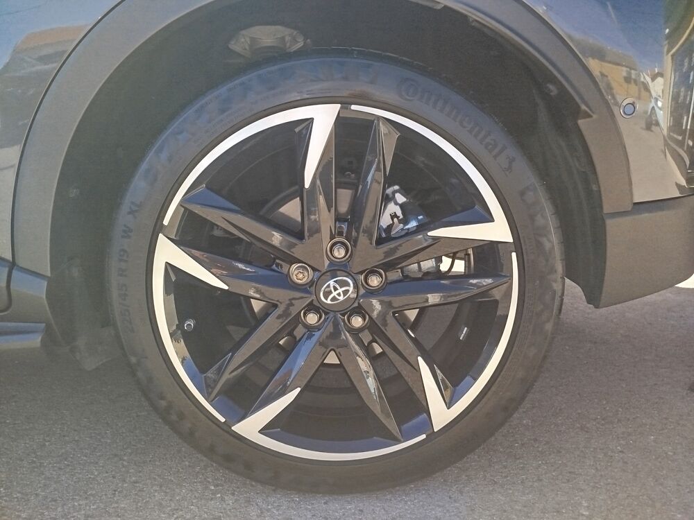 C-HR 2.0L 184CH HYBRIDE GR SPORT E-CVT MY23 - 1ERE MAIN 2023 occasion 13700 Marignane