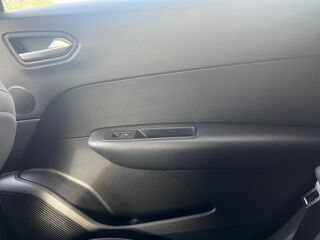 Arkana 1.6 E-TECH 145H 95 FULL-HYBRID HYBRID 1.2KWH BUSINESS BVA 2023 occasion 38590 Saint-&Eacute;tienne-de-Saint-Geoirs