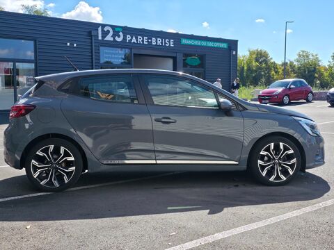 Clio V 1.0 TCE 100ch ZEN / CARPLAY / AIDE AU PARKING AR / FRONT A 2019 occasion 17100 Saintes