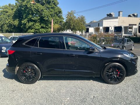 Kuga 2.5 DURATEC 242 PHEV 14.4KWH / ST LINE PLUS / 4x4 / Premi&egrave;re 2023 occasion 17000 La Rochelle