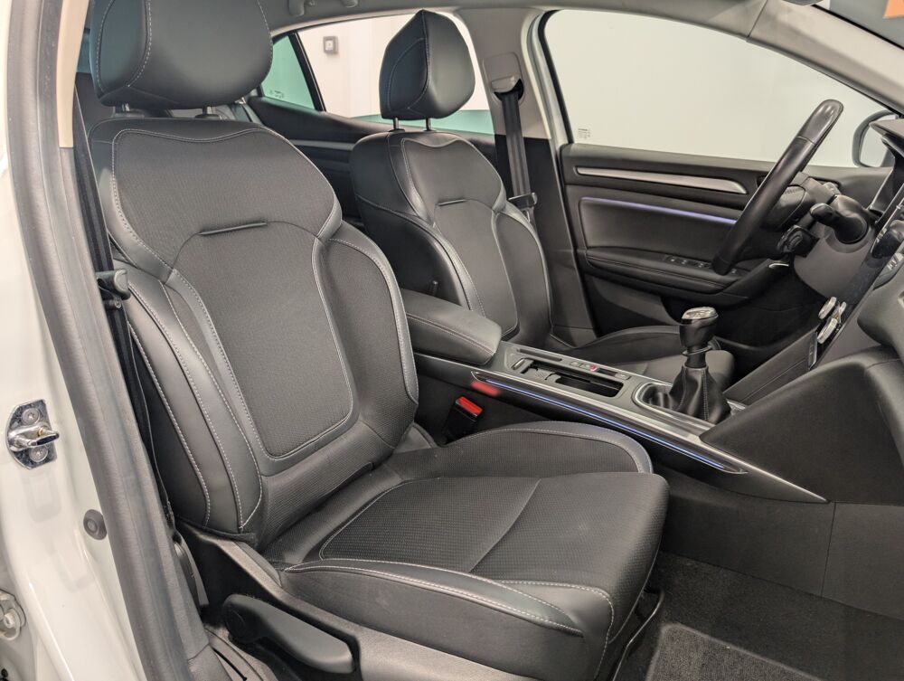 M&eacute;gane 1.5 BLUEDCI 115ch INTENS BVM6 2021 occasion 90160 Bessoncourt